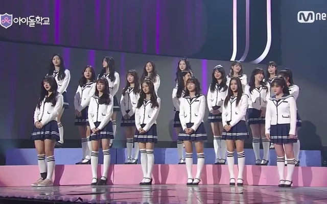 Show thực tế idol school trình làng nhóm nhạc nữ mới với  thành viên