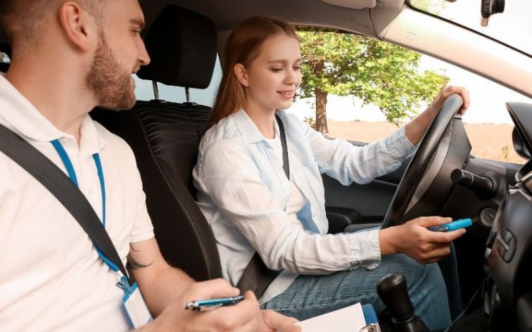 Thi thực hành lái xe ở mỹ, quy trình, yêu cầu và các bước cần biết